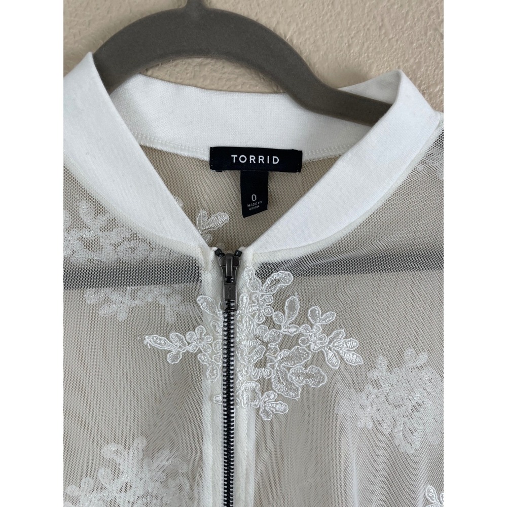 Torrid Size 0 Large Ivory Lace Mesh Embroidered Bomber Jacket Long Sleeve Zip - Picture 6 of 11